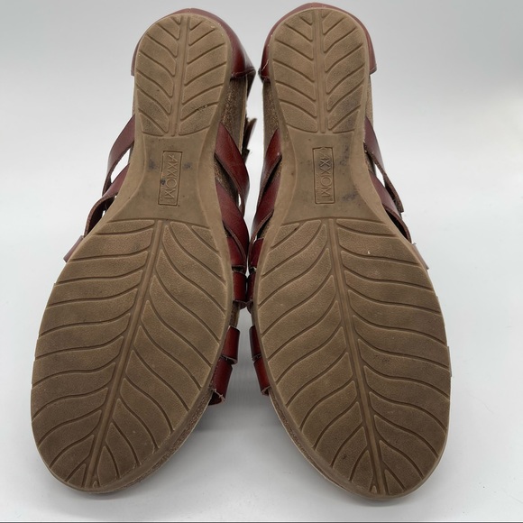 Axxiom, Strappy Wedge Sandals. Size 11M. In excellent condition! - Picture 9 of 10